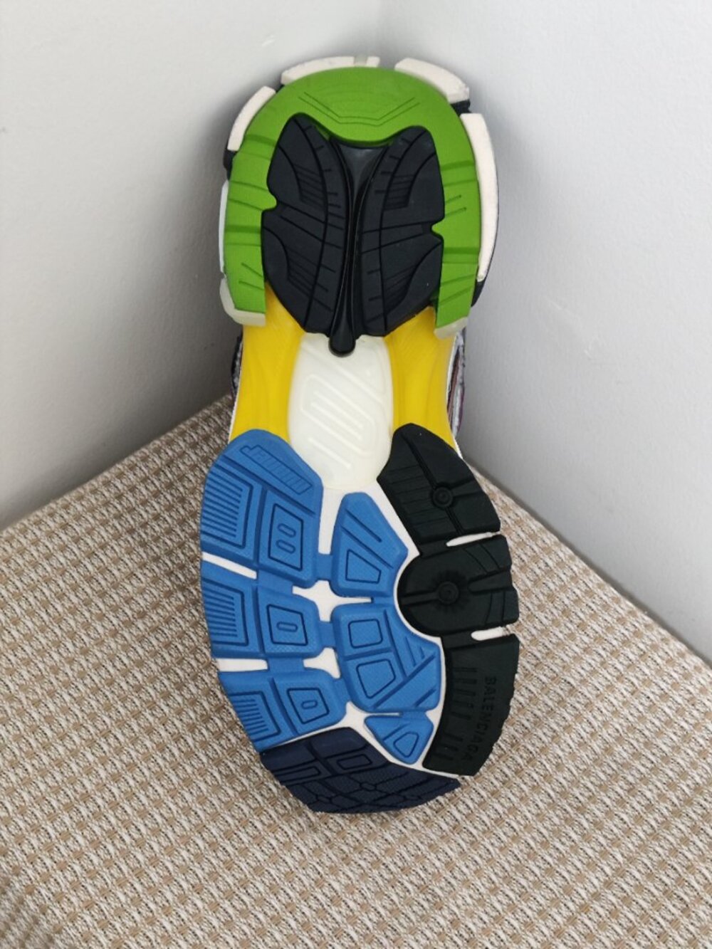 Balenciaga Runner Multicolor Mesh & Leather Sneakers - Picture 10 of 11